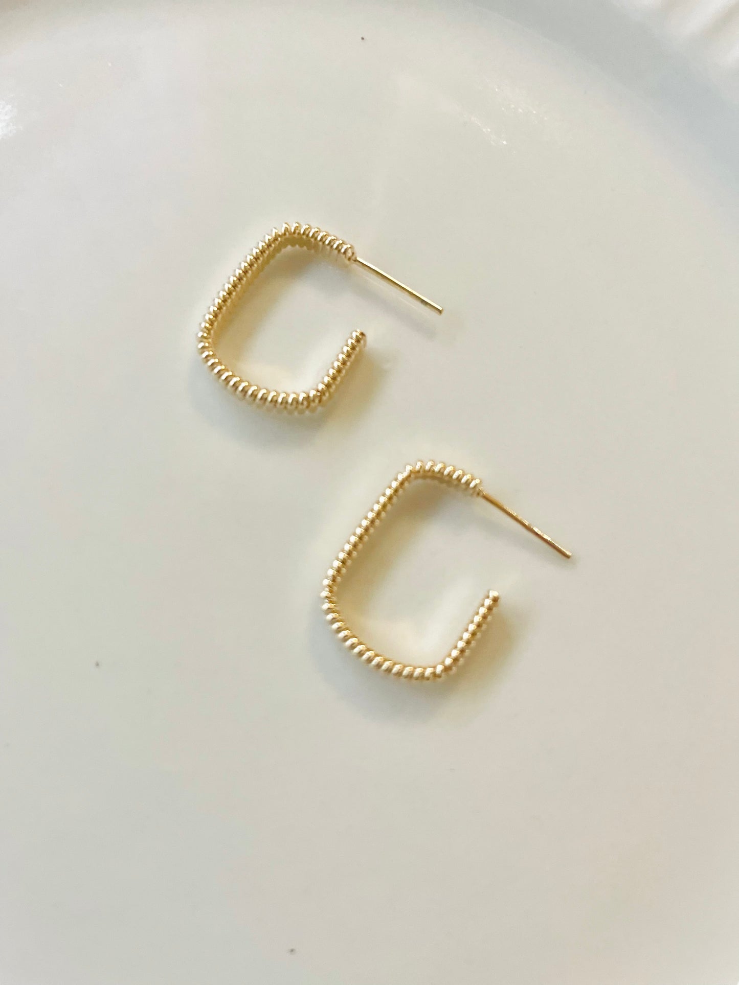 Square half hoops