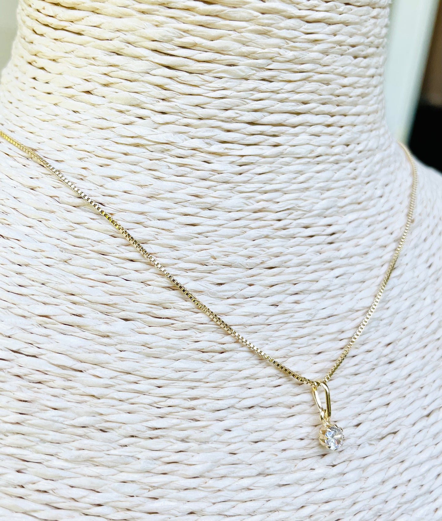 Dainty crystal necklace