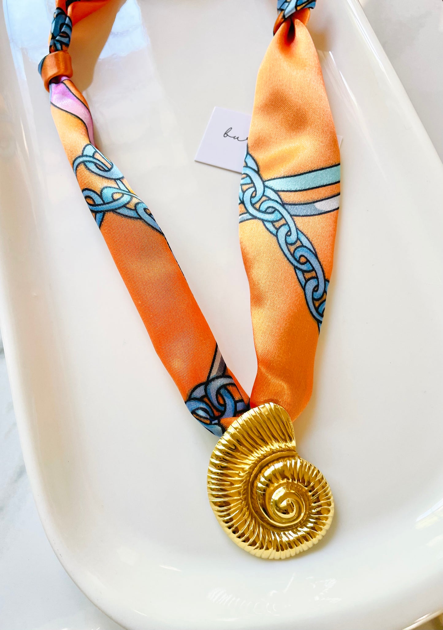 Swirl Shell scarf necklace