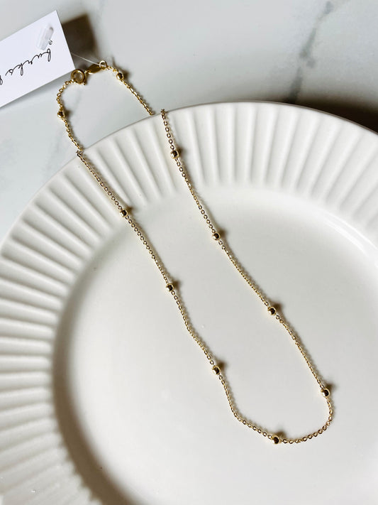 Layering bead necklace