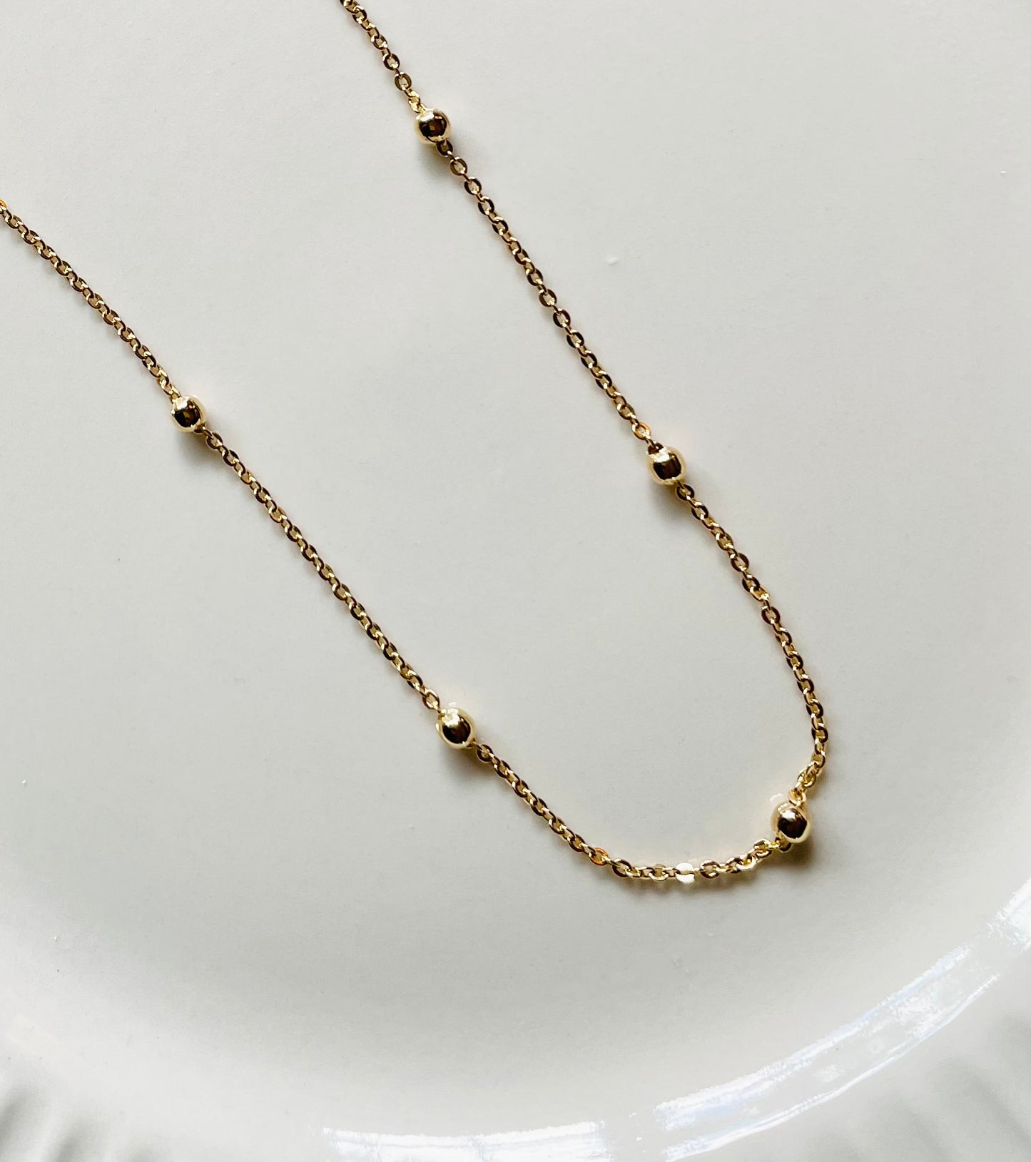 Layering bead necklace