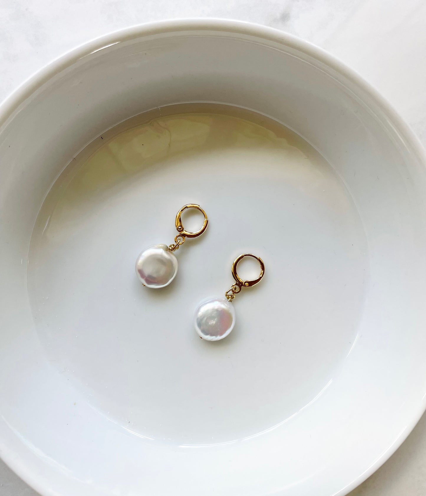Coin pearl earrings