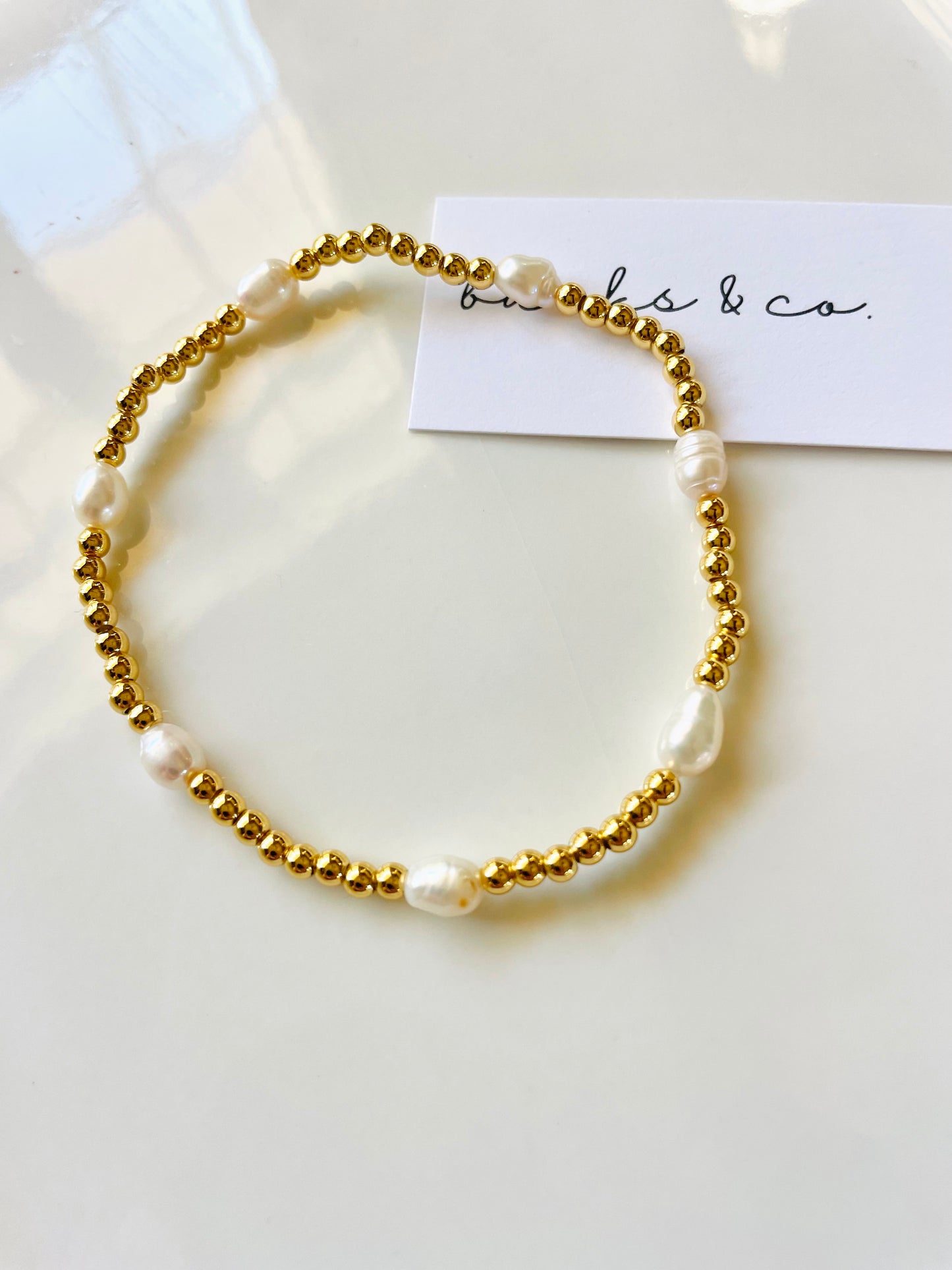 Pearl beaded bracelet