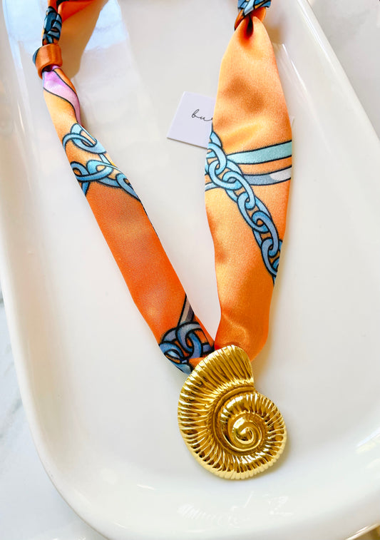 Swirl Shell scarf necklace